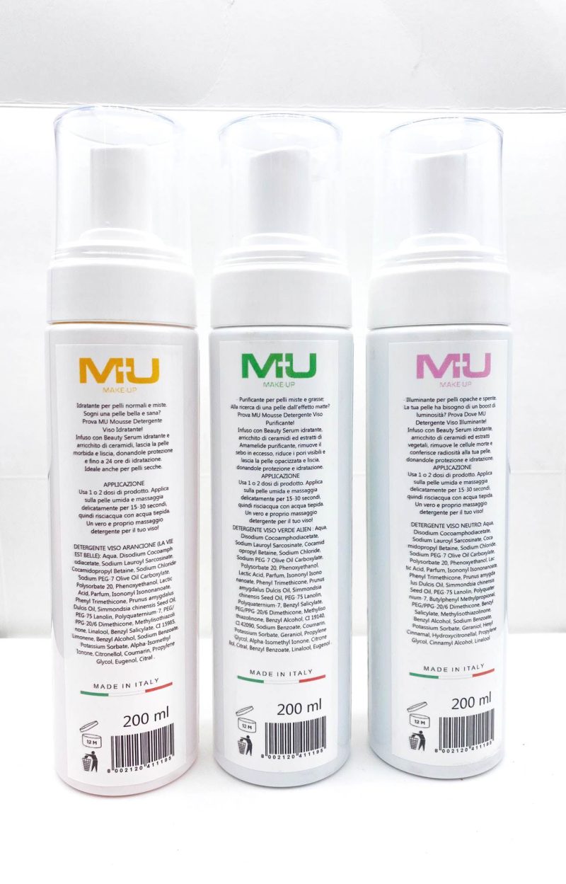 Mousse lava viso retro